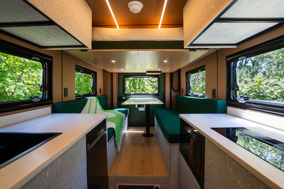 // FLAGSHIP G3 ELECTRIC CAMPER VAN (RV)
